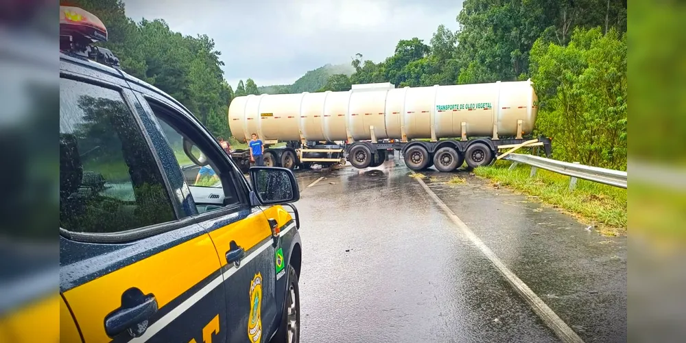 Equipe da Polícia Rodoviária Federal foi acionada para os acidentes