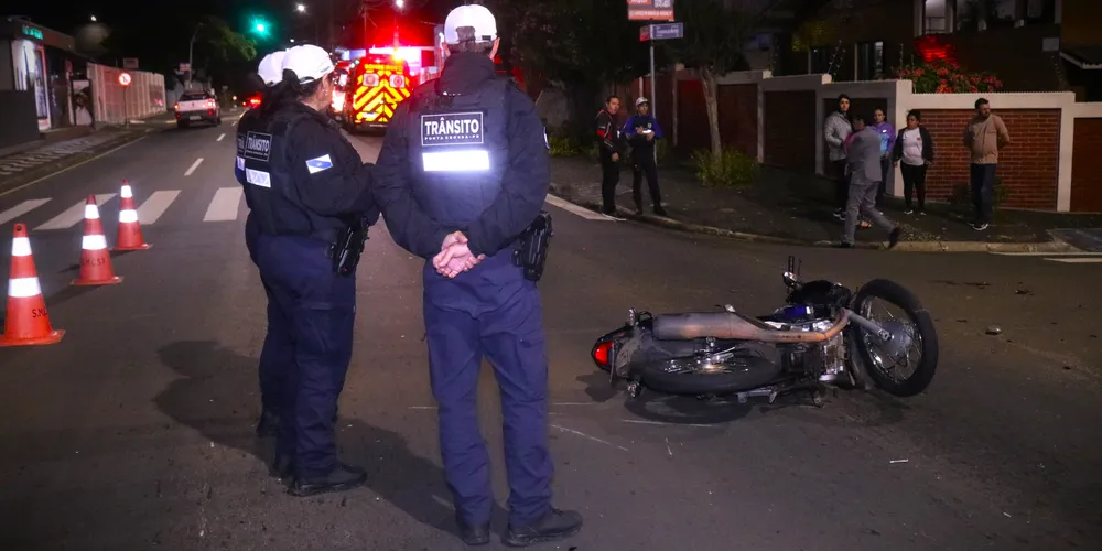 Colisão aconteceu no cruzamento da 'Balduíno Taques' com a 'Prudente de Morais'