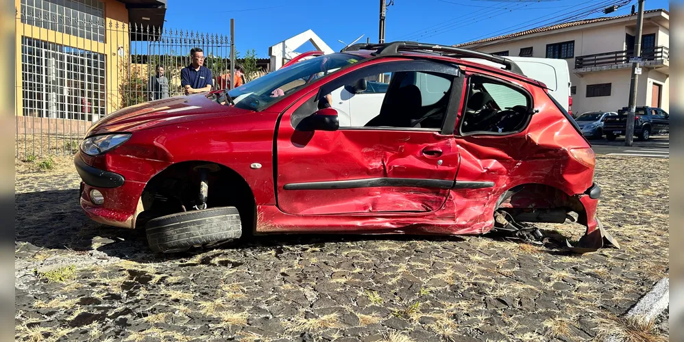 Veículo foi atingido por um Chevrolet/Equinox 15T PRE