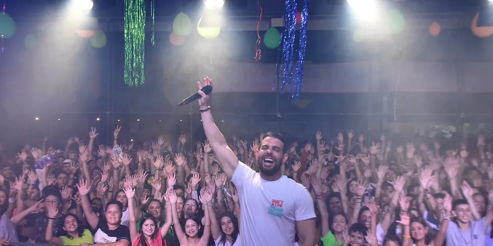 Os shows acontecem na Quadra da Unifateb, a partir das 19h30