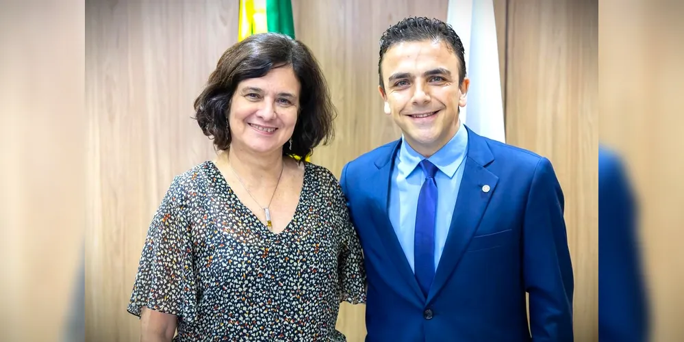 Nísia Trindade, ex-ministra, e Aliel Machado, deputado federal