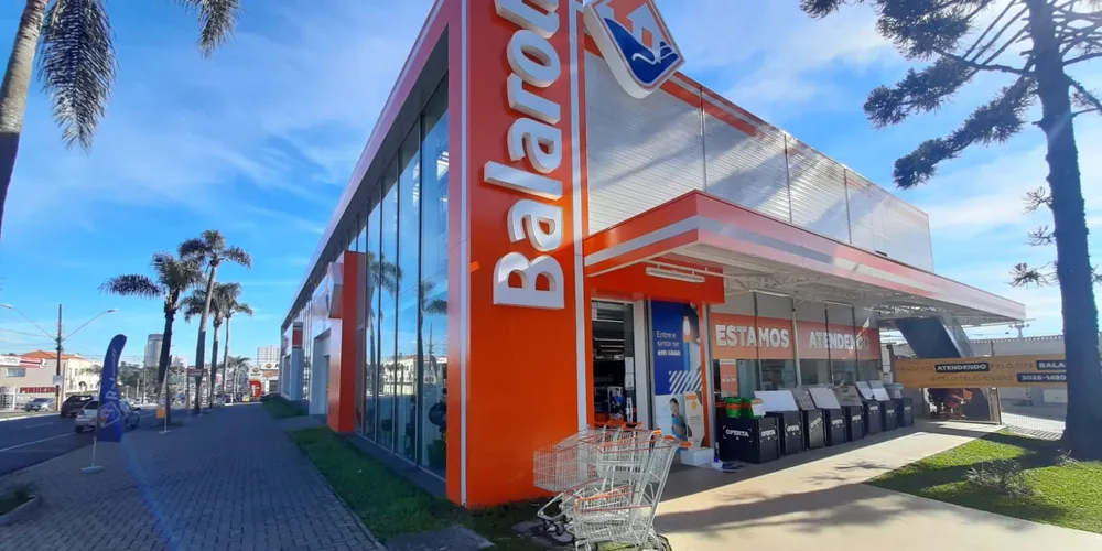 Loja da Nova Rússia fica na Avenida Ernesto Vilela, 1080