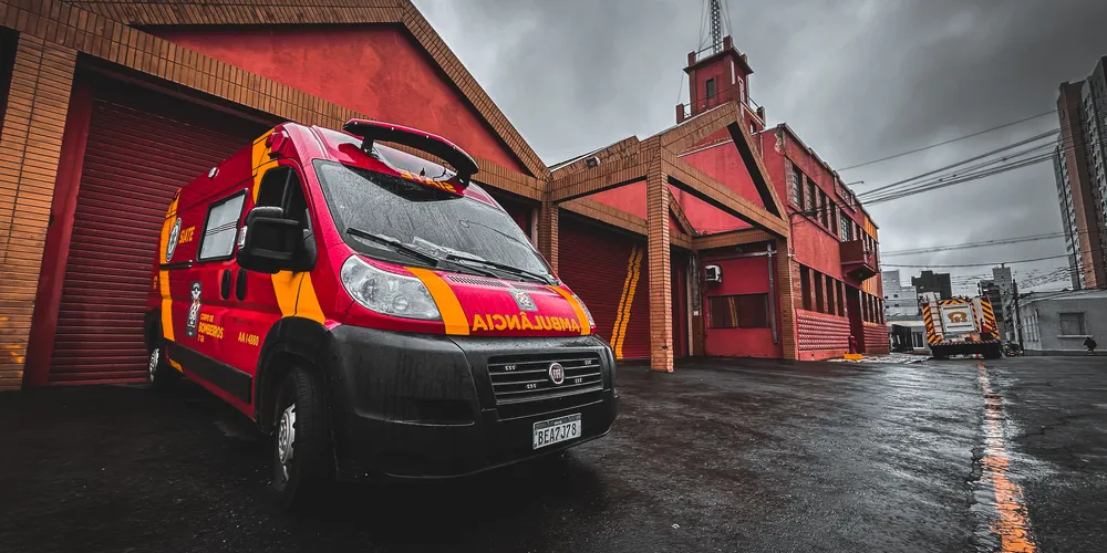 Equipe do Corpo de Bombeiros orientou a mãe da bebê