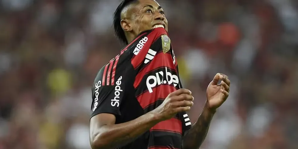 Bruno Henrique foi acusado de  estelionato e fraude em competição esportiva