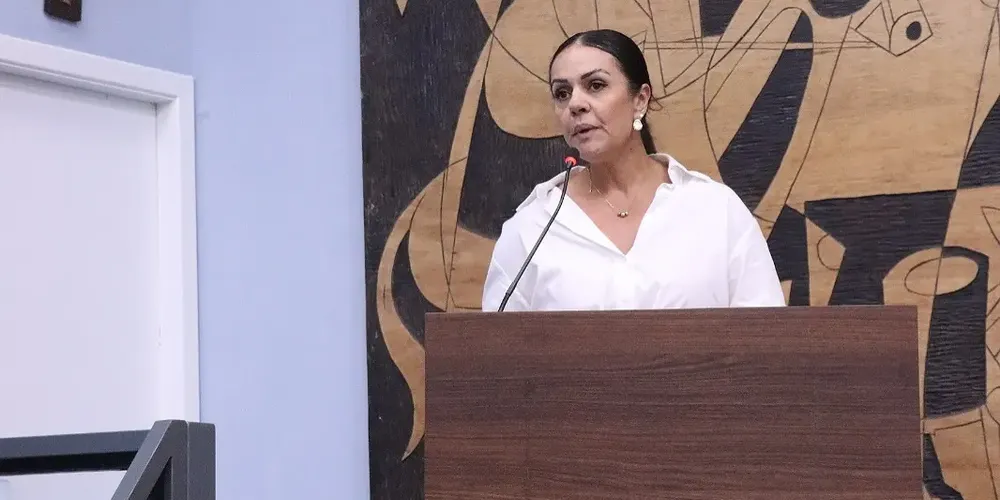 Carla Martins Kritski é a secretária Municipal de Meio Ambiente de Ponta Grossa