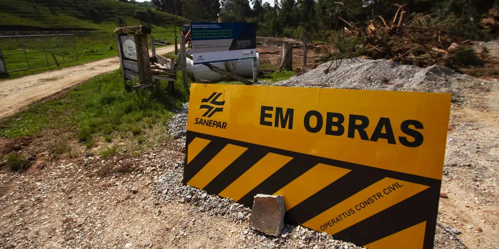 Equipes atuam para resolver o problema