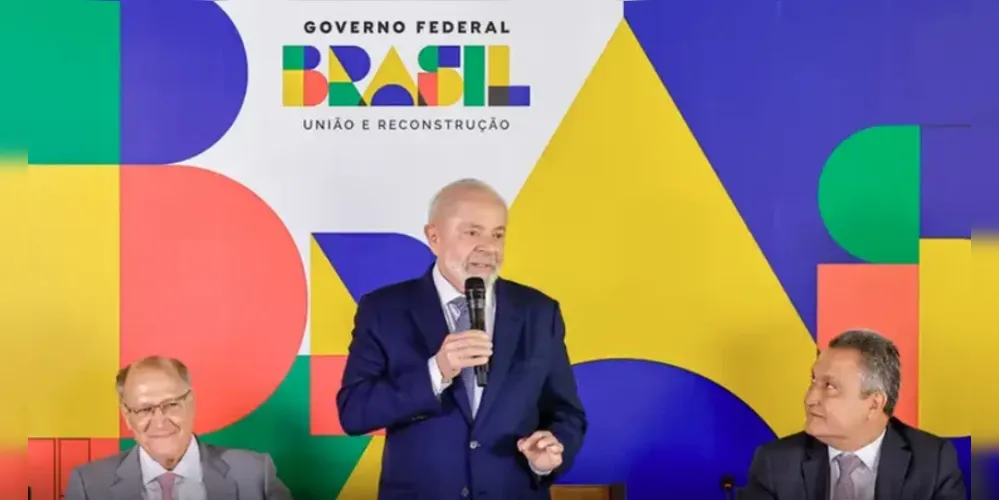 Presidente da República, Luiz Inácio Lula da Silva, participa da reunião Ministerial, na Residência oficial da Granja do Torto