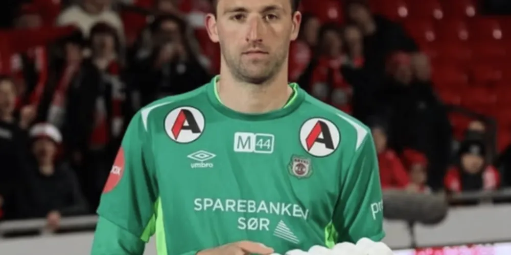 Jon de Boer, goleiro do Bryne