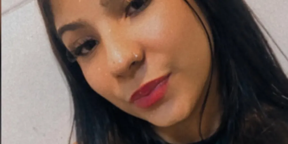 Depois de uma semana de buscas, Vitória Regina de Sousa, de 17 anos, foi encontrada sem vida em uma região de mata em Cajamar, na Grande São Paulo