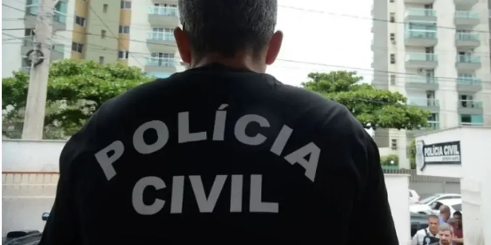 Segundo a Polícia, a mulher percebeu o ato e chamou seu irmão