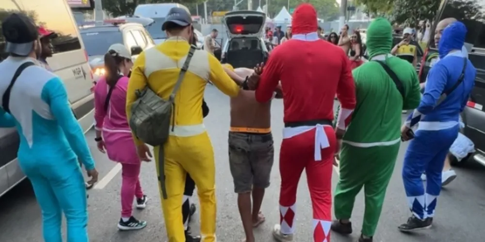 A tática de usar fantasias para prender criminosos vem sendo usada desde o ano passado