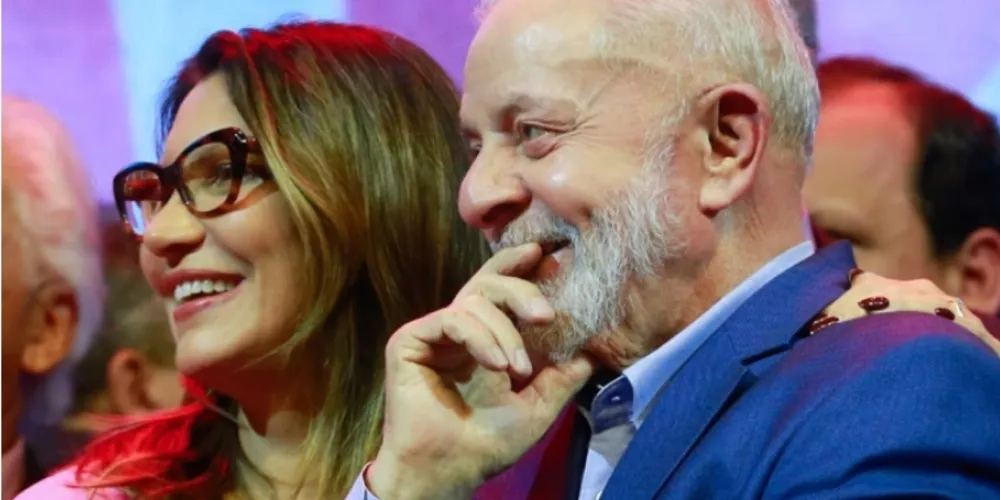 O petista também comentou as acusações de que a primeira-dama “se intromete” no governo e a defendeu