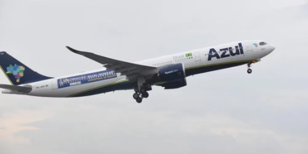 No fim de janeiro, a Azul já havia anunciado a suspensão de suas operações em 12 municípios brasileiros