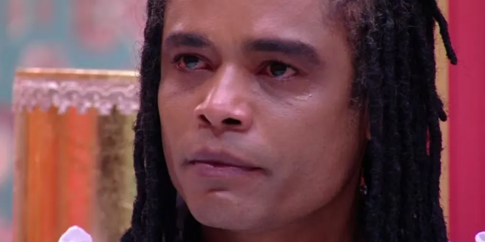 Diogo Almeida disputava o Paredão por consequência do Big Fone