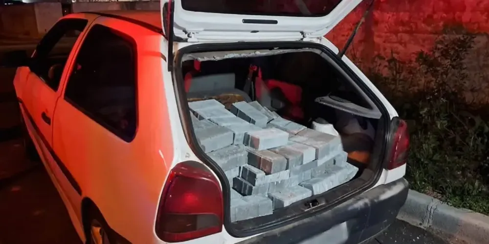 Homem foi preso e encaminhado a uma delegacia