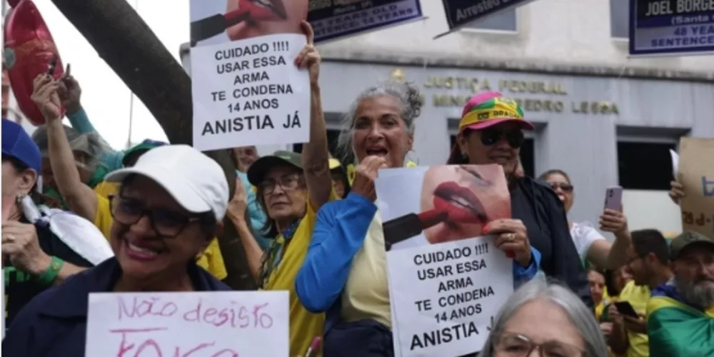 Manifestantes pediam a volta de Jair Bolsonaro à Presidência
