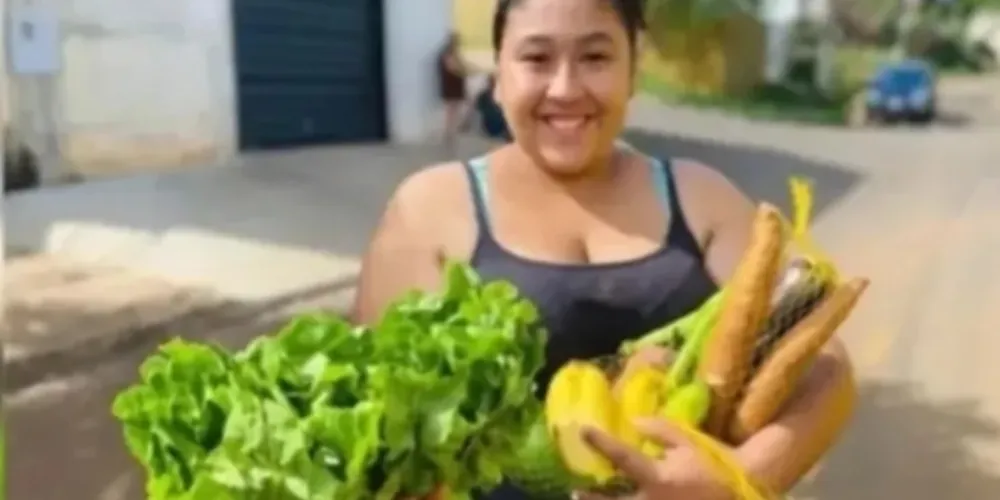 Três equipes vão percorrer os bairros para trocar recicláveis por frutas, verduras e legumes