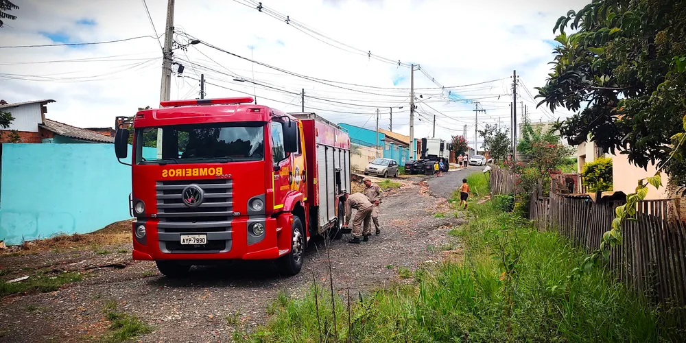 Equipe do Corpo de Bombeiros foi acionada para a ocorrência