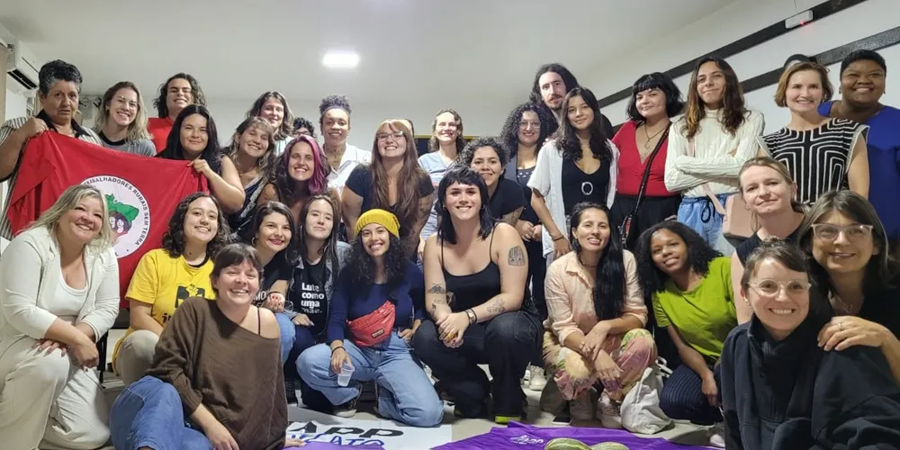 Coletivo Feminismos em Luta é responsável pela organização dos eventos