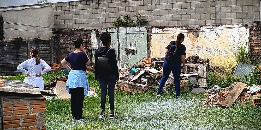 Agentes realizaram buscas por focos do mosquito da dengue