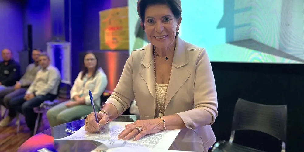 Elizabeth destacou que continuará trabalhando para ampliar o acesso à moradia