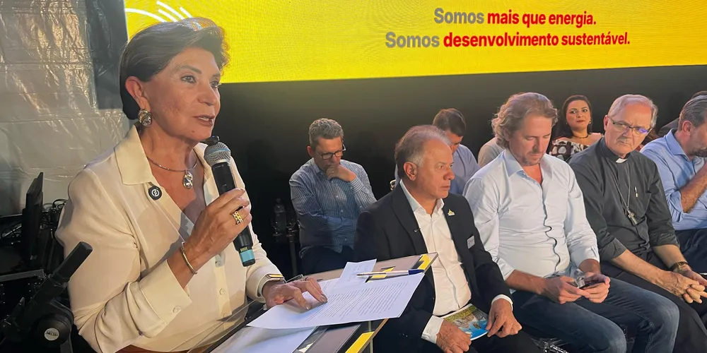 Elizabeth Schmidt discursou em cerimônia na Santa Casa de Misericórdia