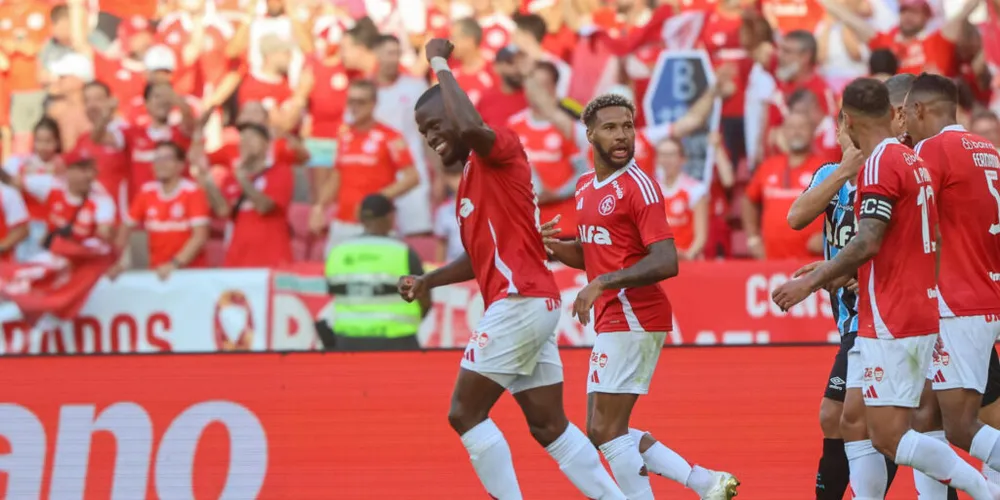 Com golaço de falta, Enner Valencia fez Beira-Rio explodir de emoção