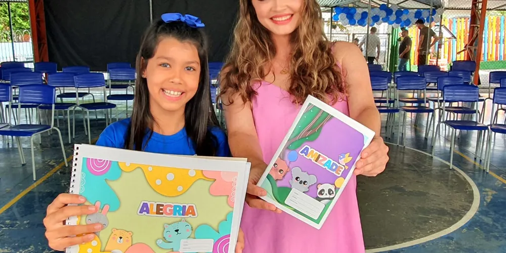 Todas as 71 CMEIs e 88 Escolas Municipais de Ponta Grossa estão recebendo os novos materiais