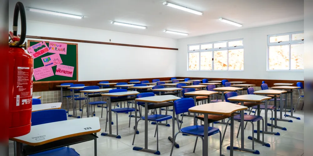 Cerca de 17 escolas estarão em atendimento 100% remoto