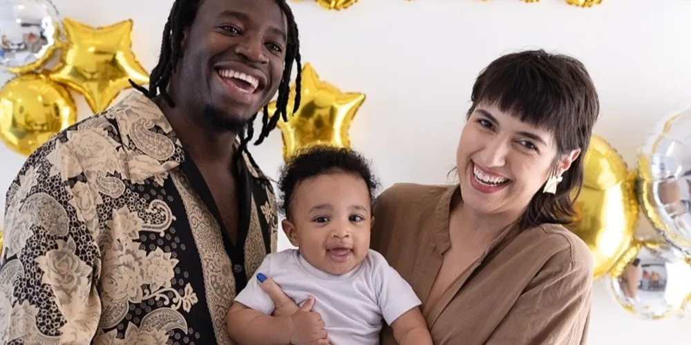 Recentemente, a família mudou-se para Ponta Grossa e destacou a busca por qualidade de vida e rede de apoio familiar