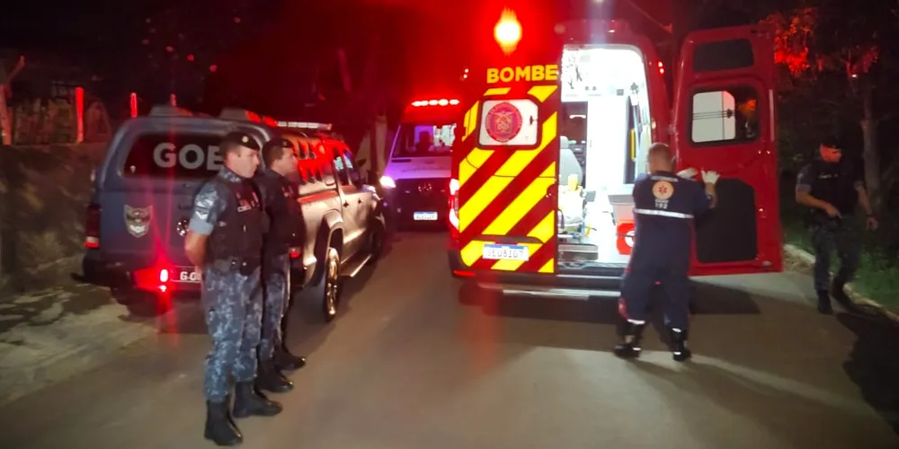 Várias equipes de segurança e de socorro foram acionadas para o local da situação