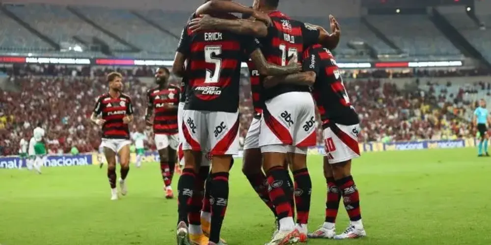 Após goleada por 6 a 0 sobre o Juventude, o Flamengo lidera o Brasileirão 2025