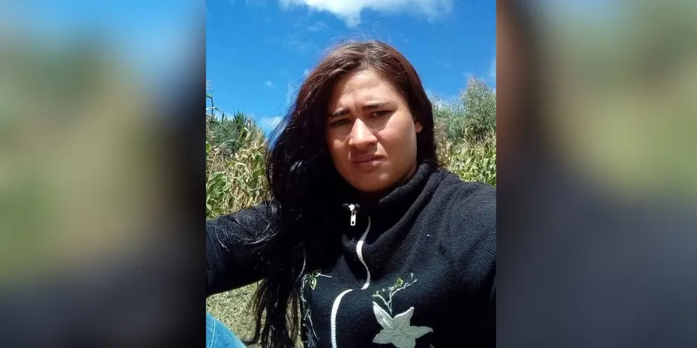 Ela foi vista pela última vez na rodoviária de Curitiba