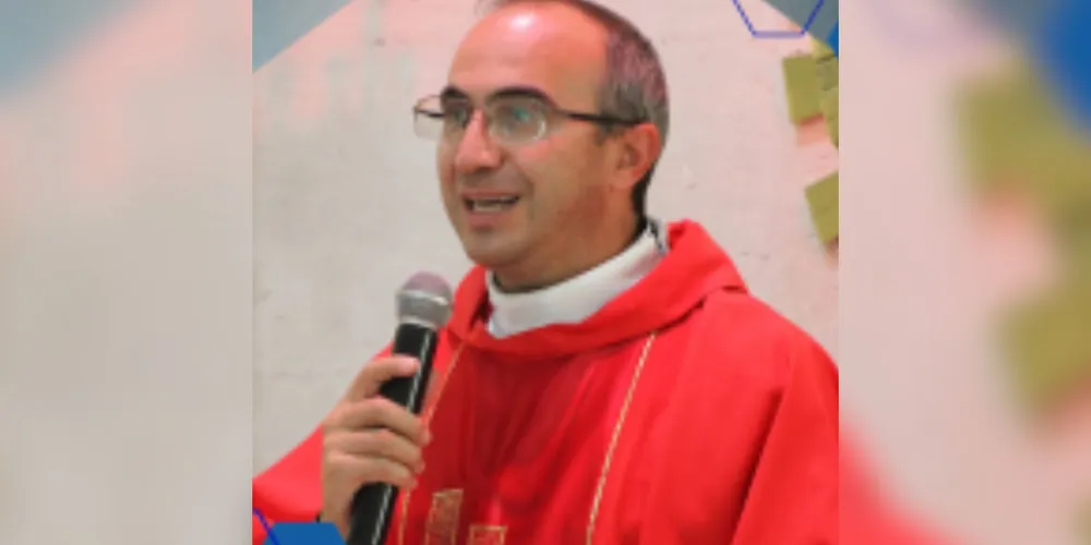 Padre ingressou no seminário em 28 de fevereiro de 1990