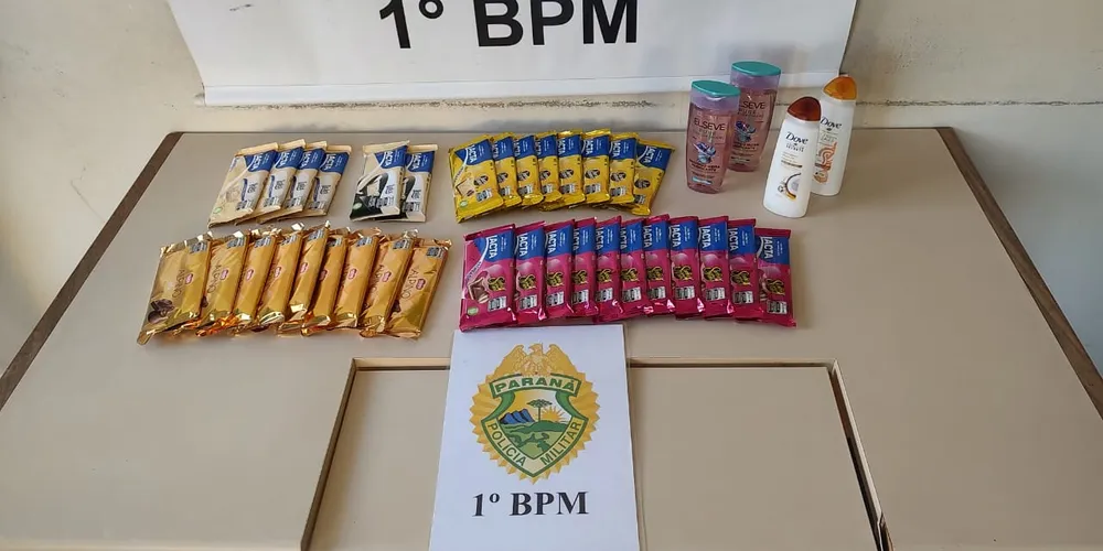 Ao todo, 34 barras de chocolate foram apreendidas