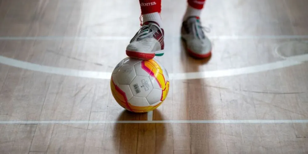 O Paranaense de futsal inicia a partir do dia 29 de março