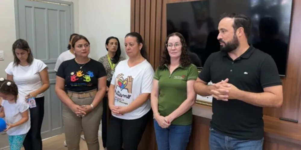 O prefeito Henrique Carneiro reforçou seu compromisso com a pessoas com TEA