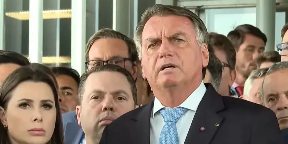 Para Jair Bolsonaro, a “acusação é muito grave e são infundadas”