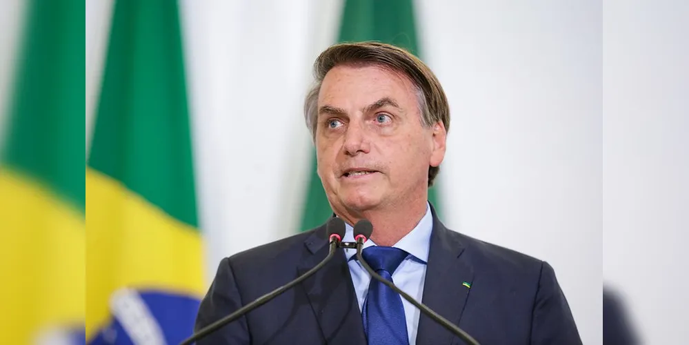 Bolsonaro está usando tornozeleira eletrônica