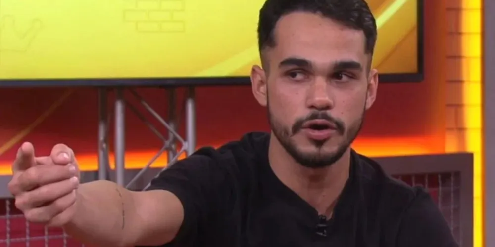 João Gabriel foi o 16º participante eliminado do BBB
