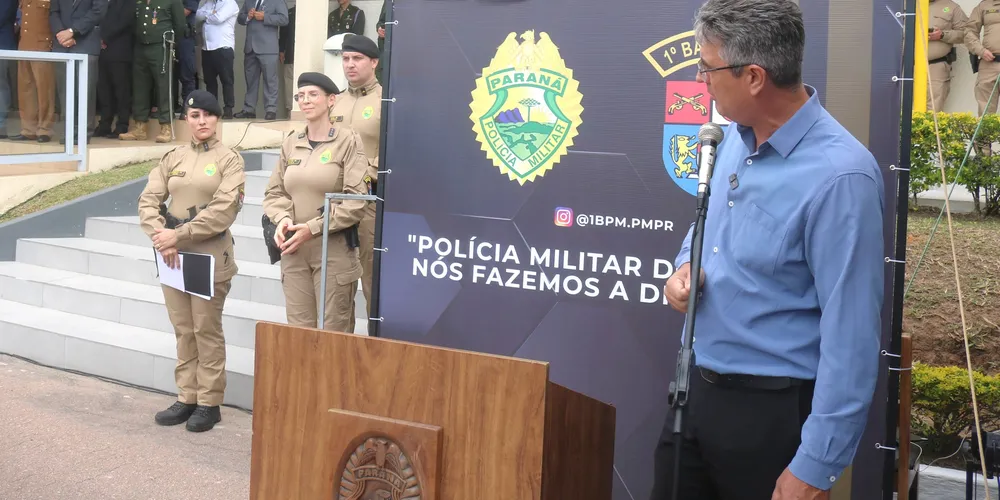 Julio Küller prestigia solenidade de aniversário da do 1º BPM