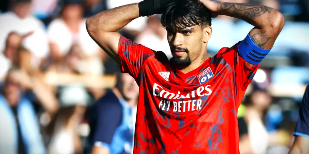 Lucas Paquetá, durante o período que jogava pelo Lyon, da França