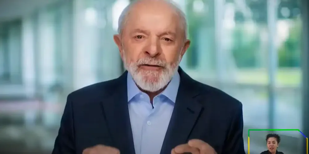 Presidente fez comunicado em rede nacional, nesta segunda-feira (24)