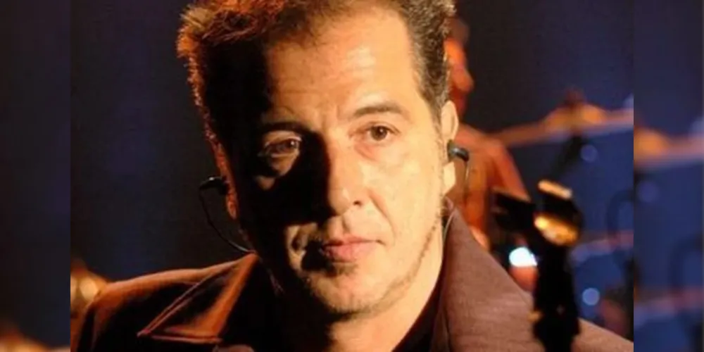 Nasi, vocalista da Banda Ira!, expulsou bolsonaristas do seu show em Contagem (MG)