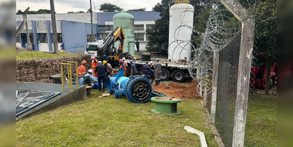 Obras da Sanepar na adutora do Rio Pitangui devem ser finalizadas entre esta terça e quarta-feira (19)