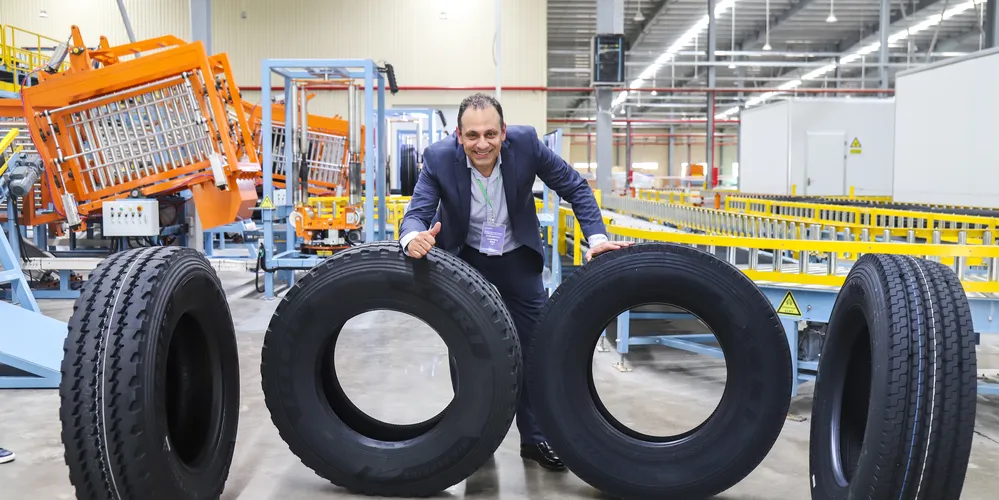 Nabil Chamseddine é o CEO da Sunset Tires Corporation