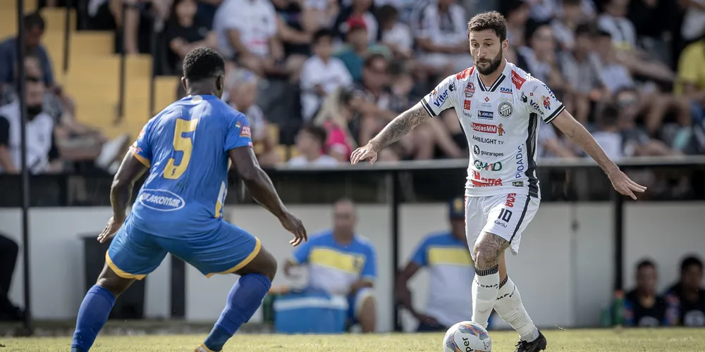 No jogo de ida, as equipes empataram em 1 a 1