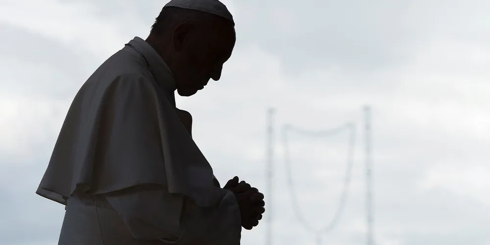 Sumo Pontífice faleceu na manhã desta segunda-feira (21)