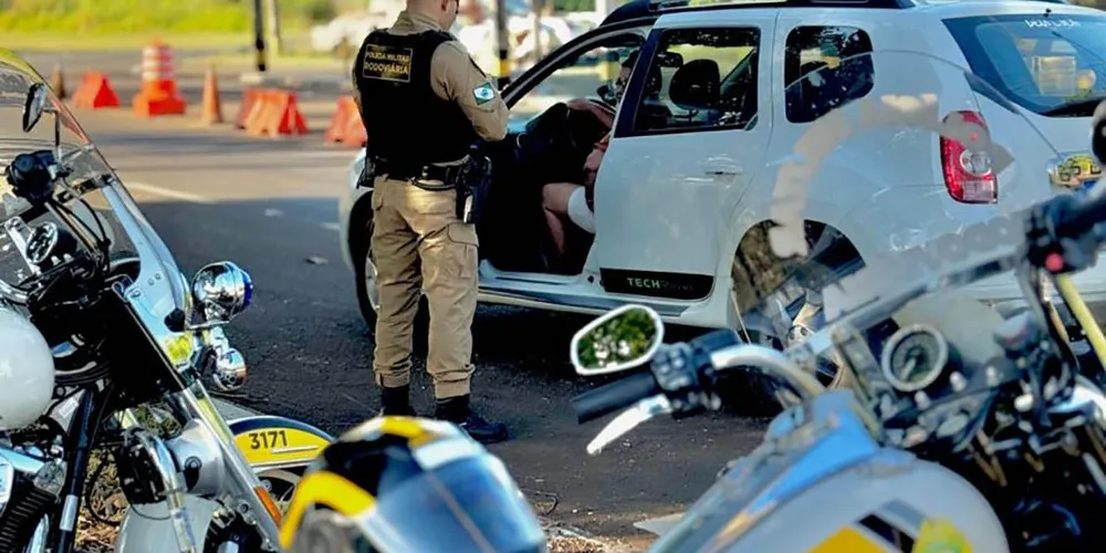 O policiamento nas rodovias se intensificará nos feriados de Páscoa e Tiradentes