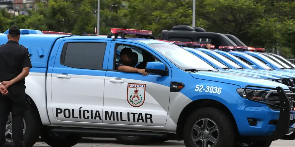Imagem ilustrativa da imagem Polícia age rápido e dispersa conflito entre torcedores de Flamengo e Fluminense